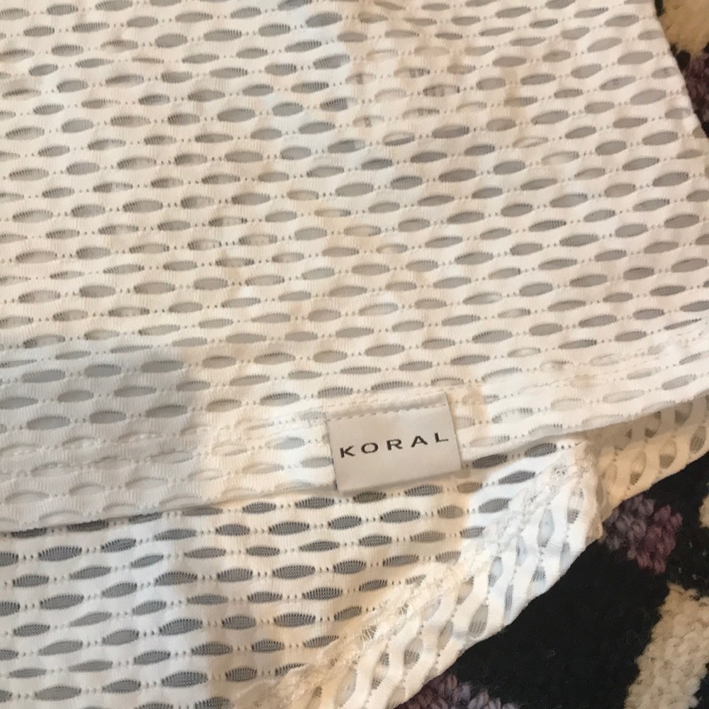 Cropped tank - Picture 2 of 3